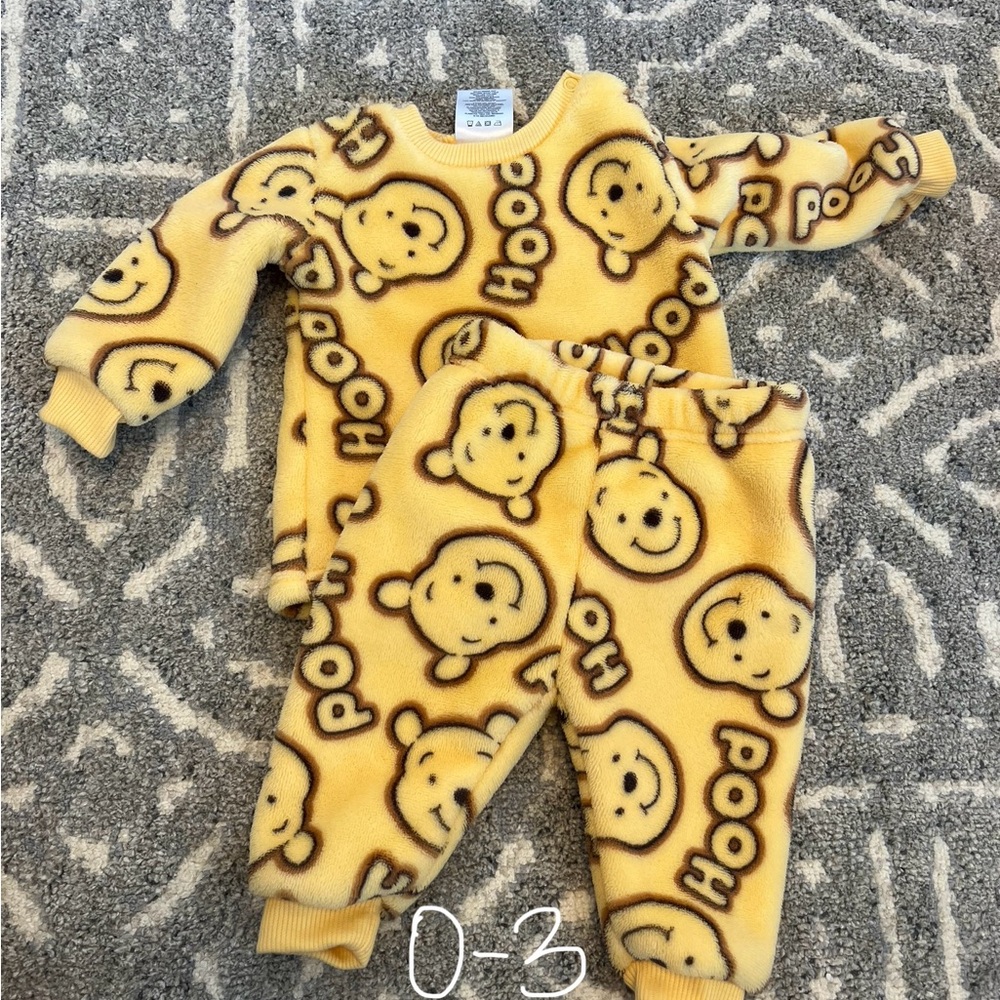 Yellow Pooh Bear 2 Piece Set